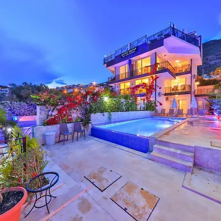 מלון דירות Hatice Sultan קלקן