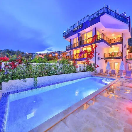 מלון דירות Hatice Sultan קלקן