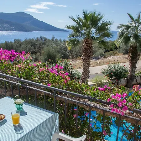 מלון דירות Hatice Sultan קלקן