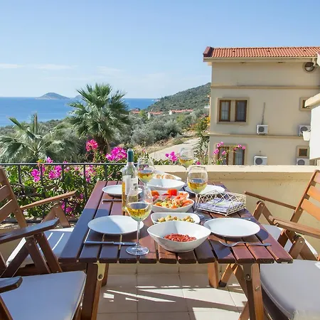 מלון דירות Hatice Sultan קלקן