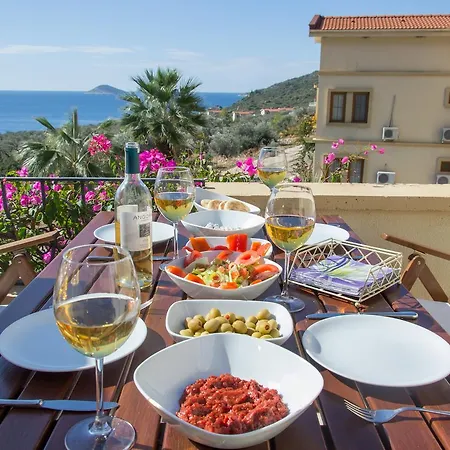 Hatice Sultan מלון דירות קלקן